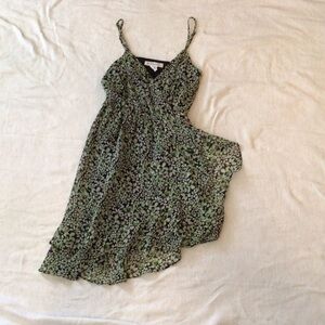 BCBGeneration,XS, Green Floral Spaghetti Strap Sundress